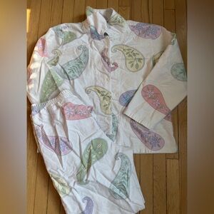GARNET HILL White Flannel Pajamas pastel Paisley Print size XL EUC SO cozy!!